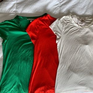 Lot of 3 Banana Republic tee shirts PL